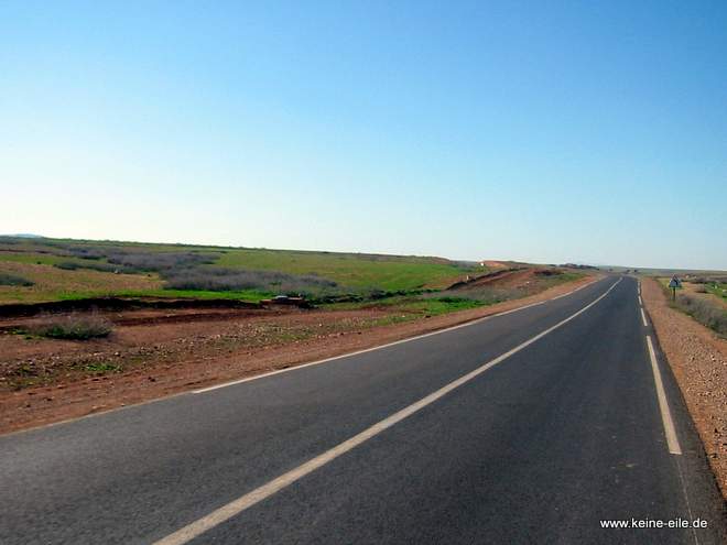 Roadtrip Marokko: Straße nach Marakesch
