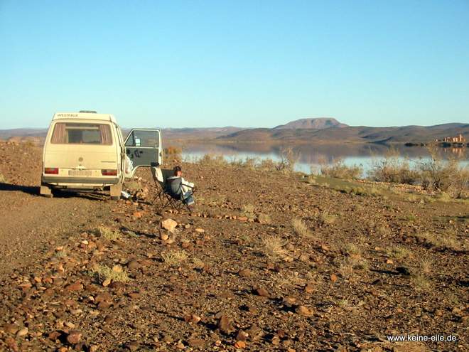 Roadtrip Marokko: Am Stausee bei Ouarzazate