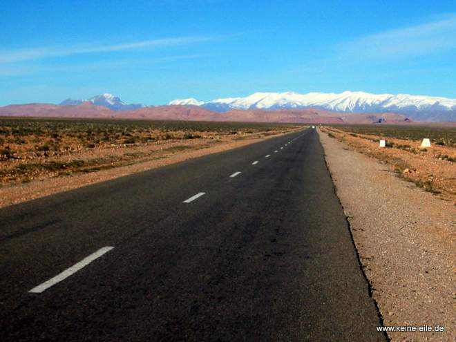 Roadtrip Marokko: reichlich Schnee im Atlas