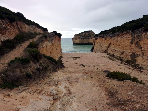 Reisebericht Praia da Marinha, Algarve, Portugal: Der kleine Strand