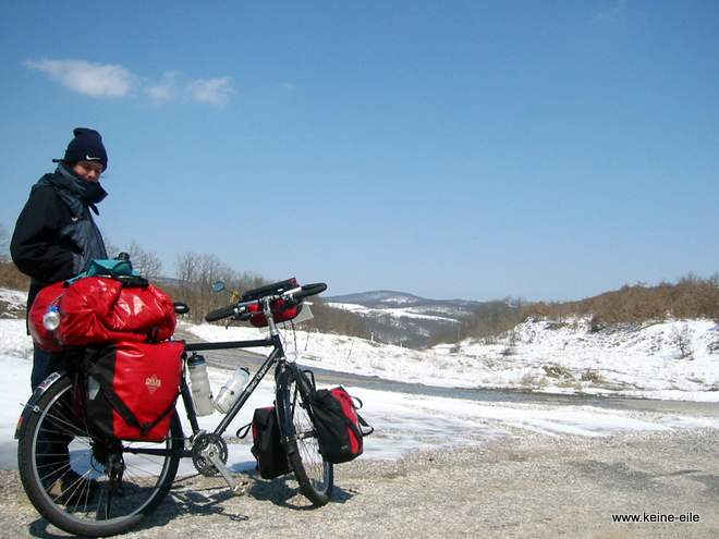 Radreise Bulgarien: Durch den Schnee