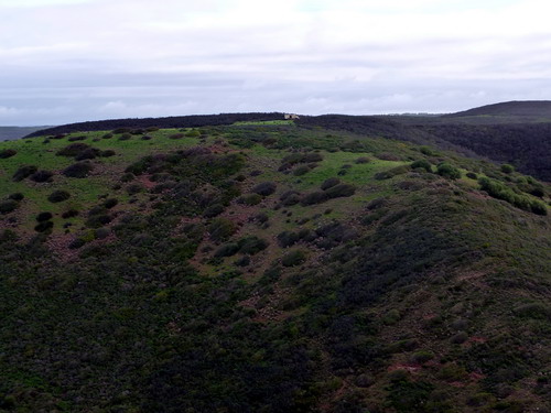 Blick vom gegenüberliegenden Hügel