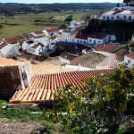 Portugal, Algarve, Aljezur: Blick über die Dächer von Aljezur