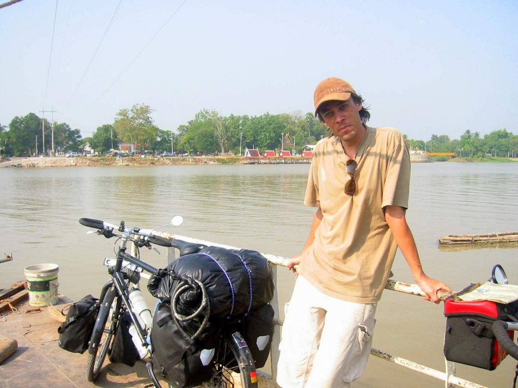 Mit dem Fahrrad nach Utthai Thani